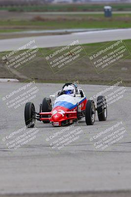 media/Jan-15-2023-CalClub SCCA (Sun) [[40bbac7715]]/Group 5/Race (Off Ramp)/